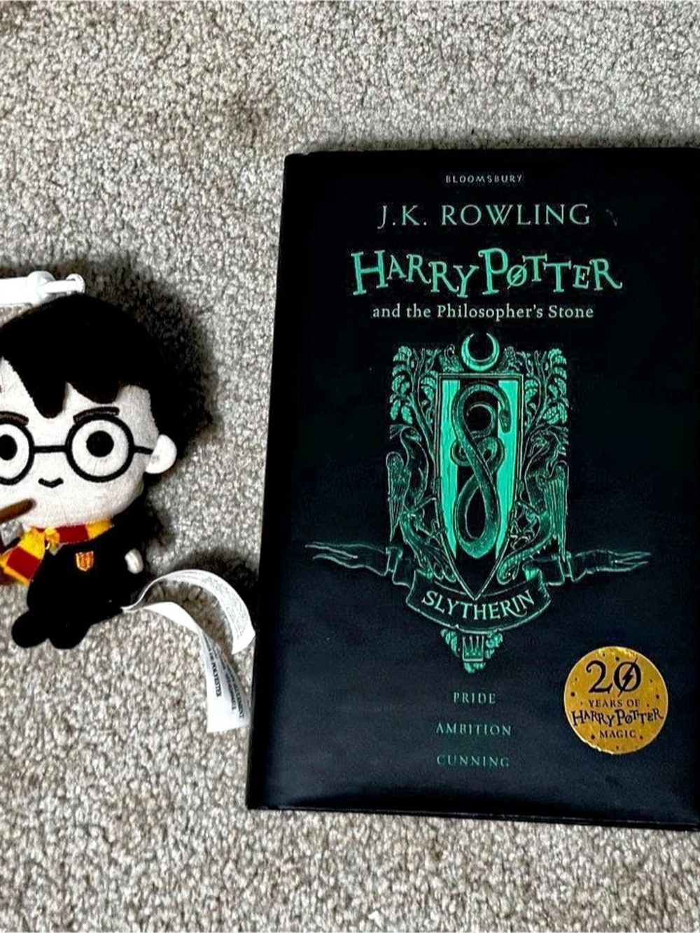 Bloomsbury Harry Potter and the Philosopher's Stone: Slytherin Edition Book